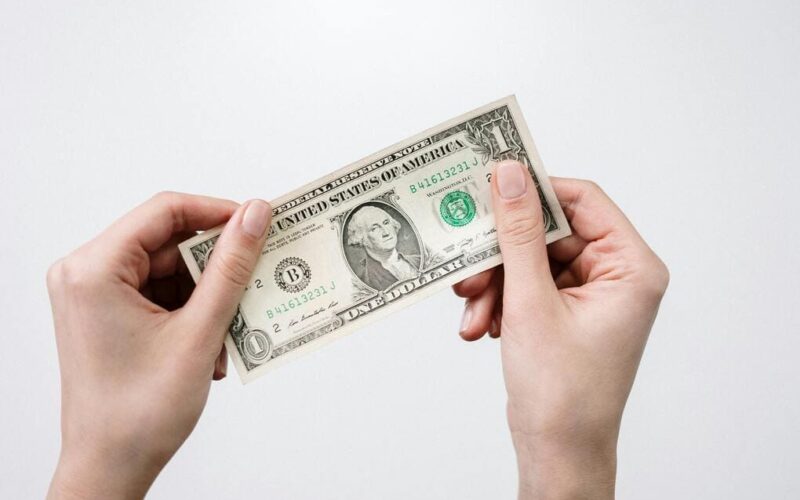 How to open a Panama bank account for United Kingdom investors